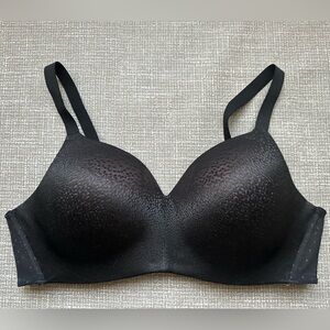 Wacoal, Blk Seamless Contour T-Shirt Bra - Like New W/O Tags. 40D